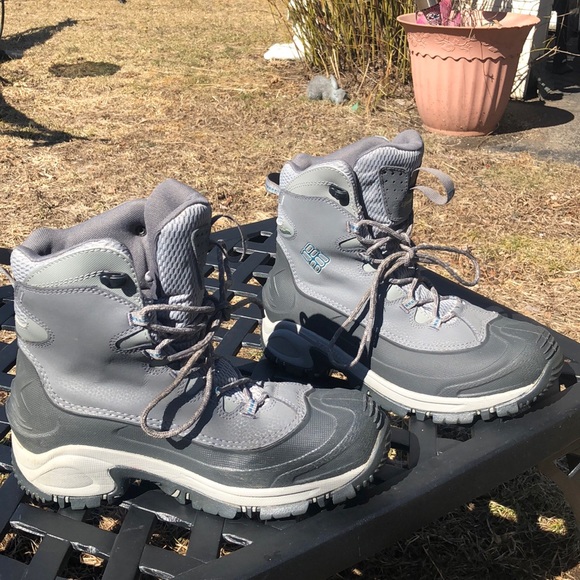 Columbia | Shoes | Columbia Bugaboot 